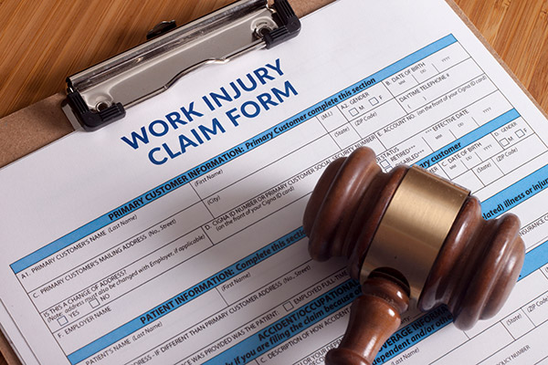 The Key to Navigating Workers' Compensation Claims: Choosing the Right Attorney